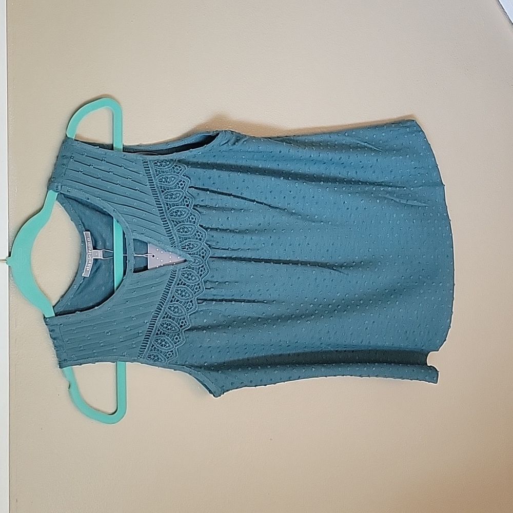 Lace Neck knit tank